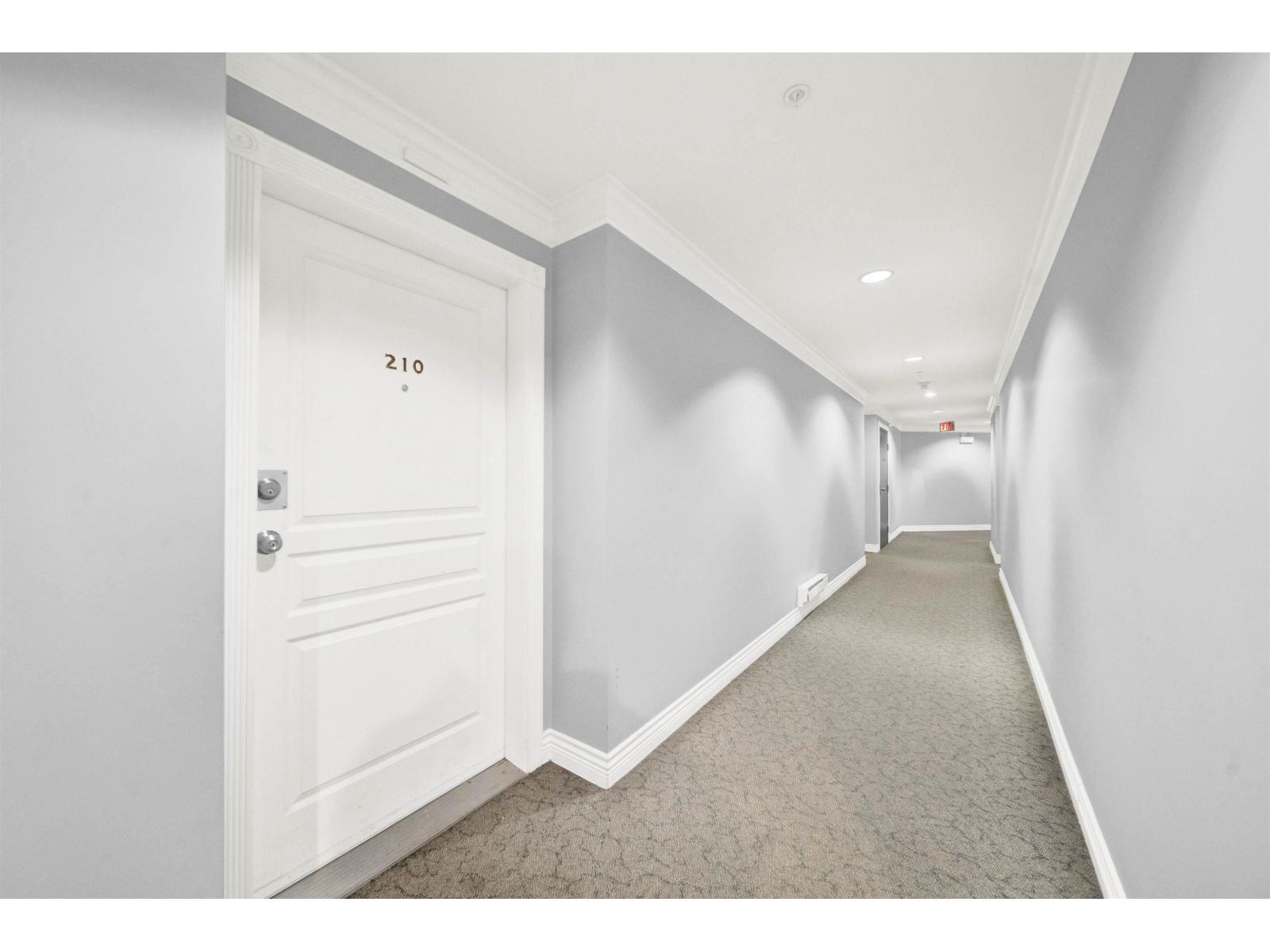 210 8115 121A STREET, Surrey