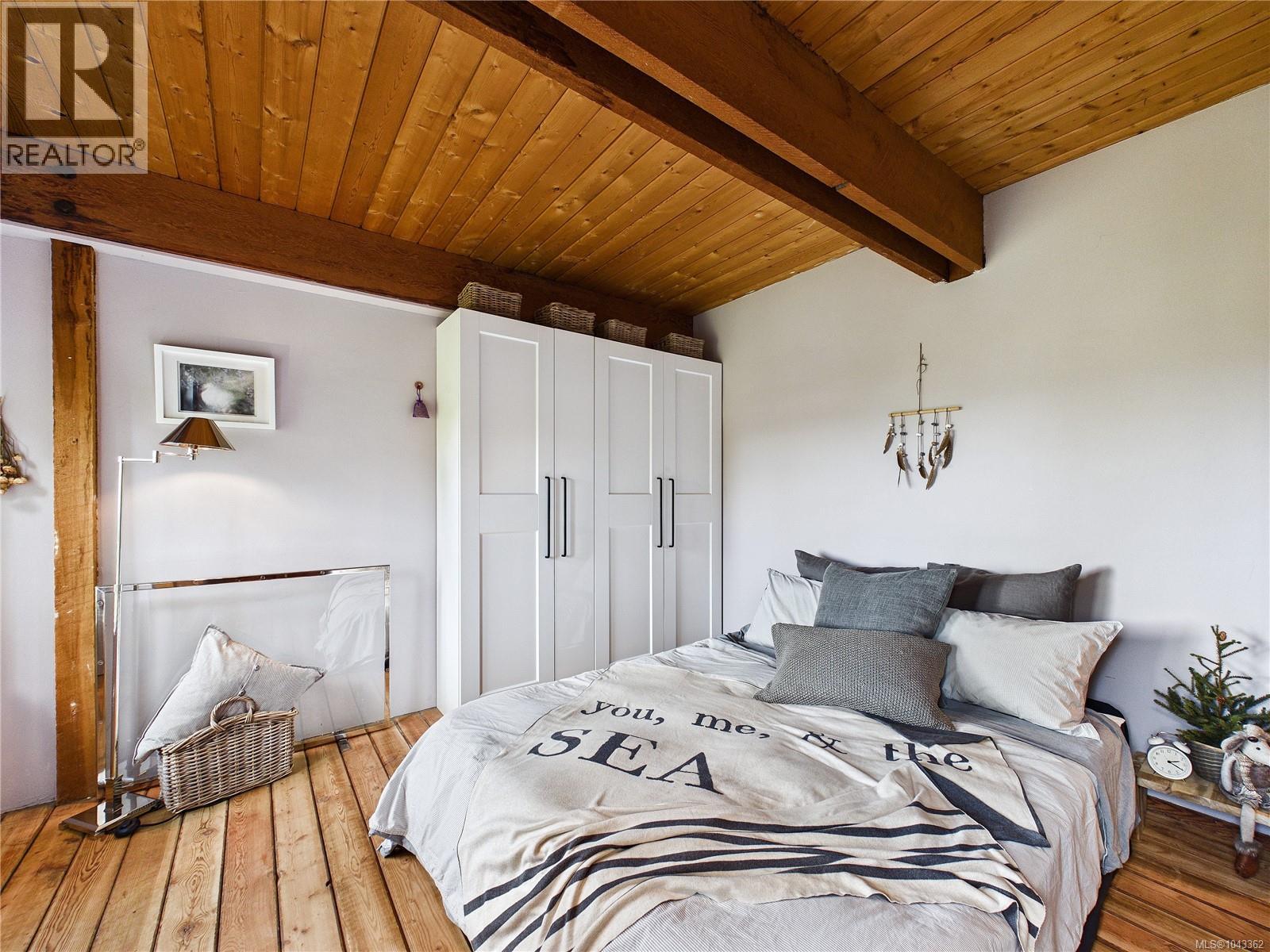 182 Devine Dr, Salt Spring