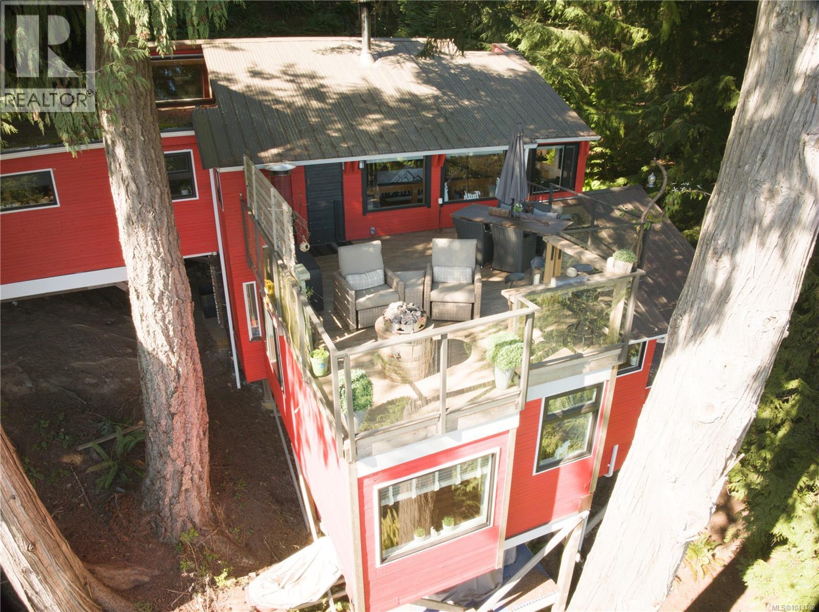 182 Devine Dr, Salt Spring