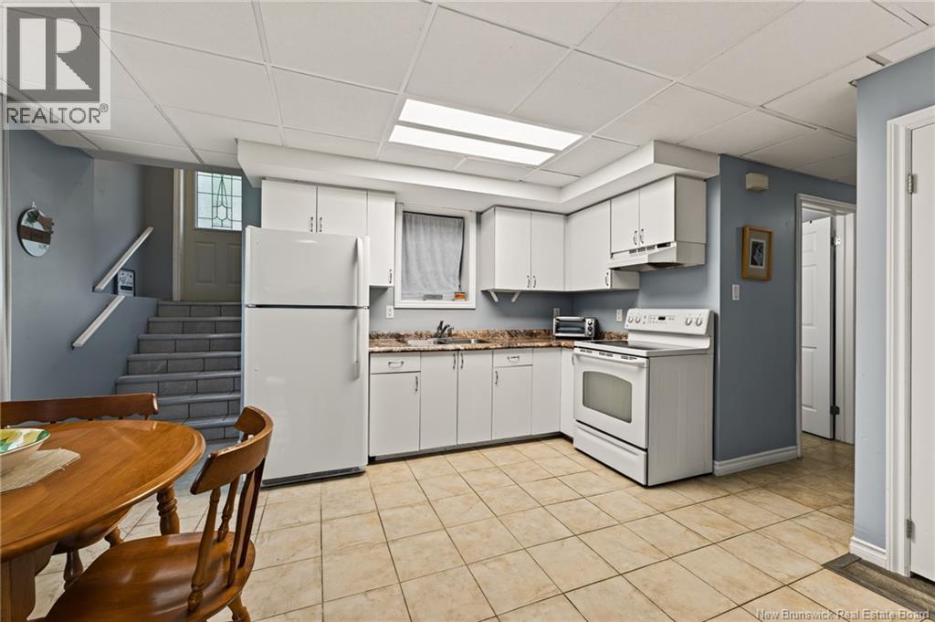 183 Thomas - Image 30