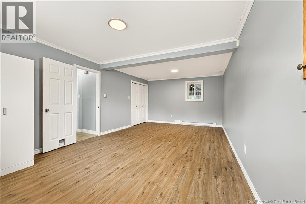 183 Thomas - Image 24