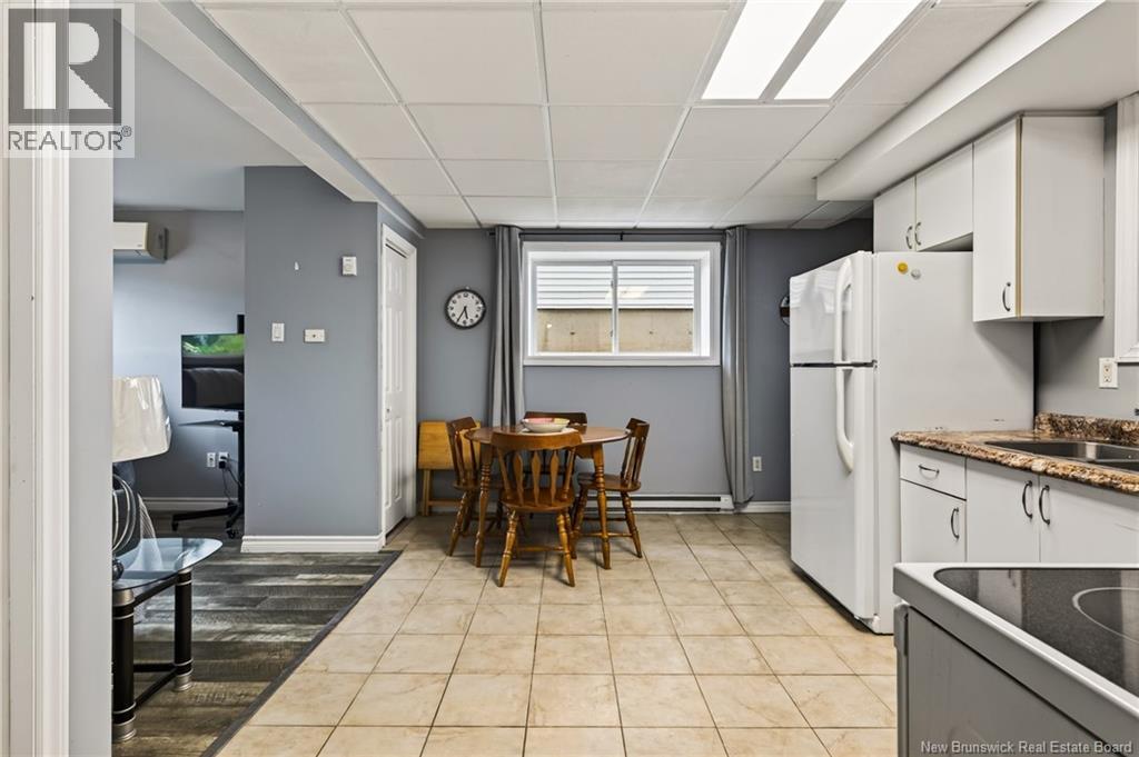 183 Thomas - Image 31