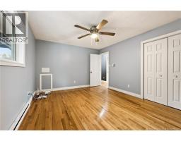 183 Thomas, Dieppe, NB E1A2C3 Photo 17