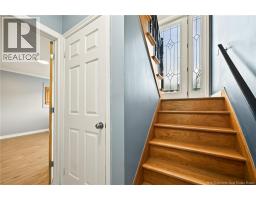 183 Thomas, Dieppe, NB E1A2C3 Photo 40