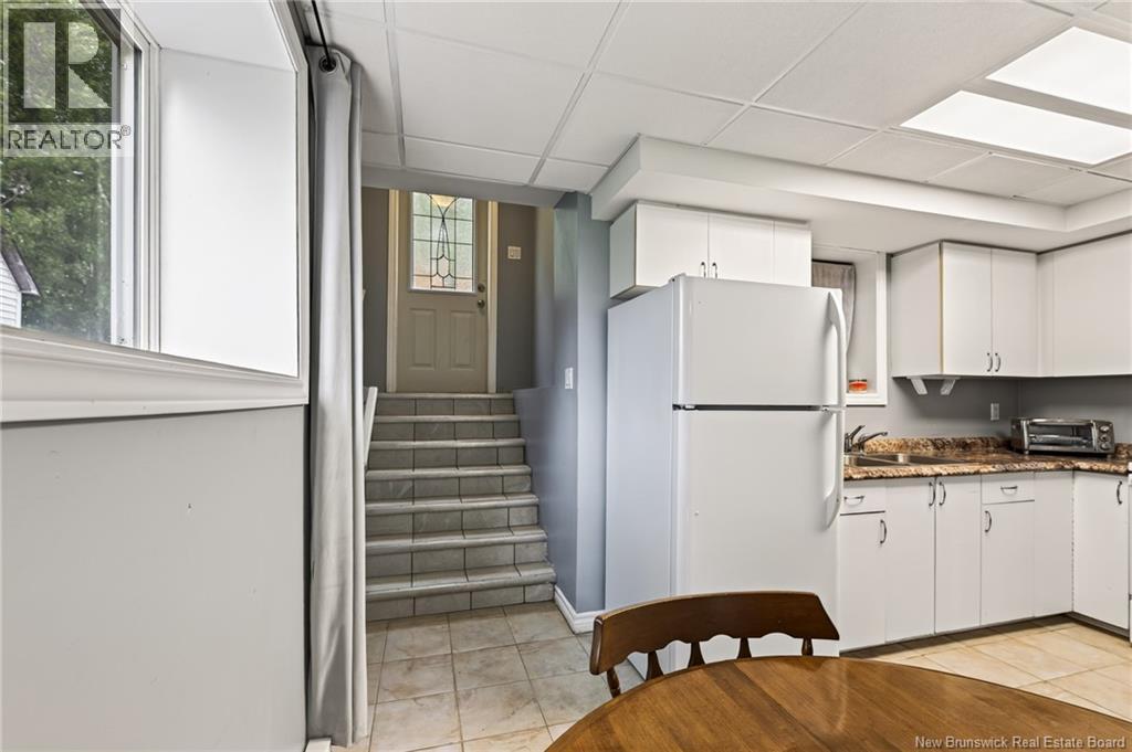 183 Thomas - Image 32