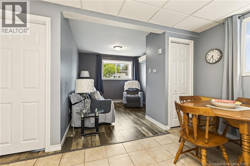 183 Thomas - Image 35