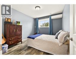183 Thomas, Dieppe, NB E1A2C3 Photo 38