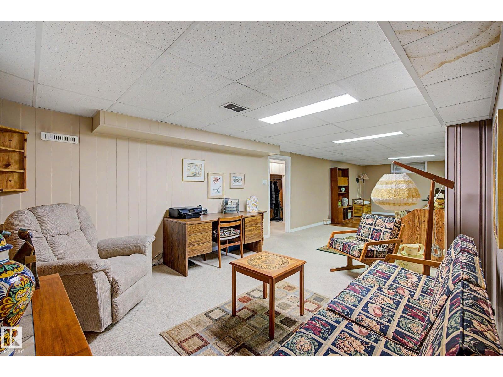 10715 50 ST NW - Image 31
