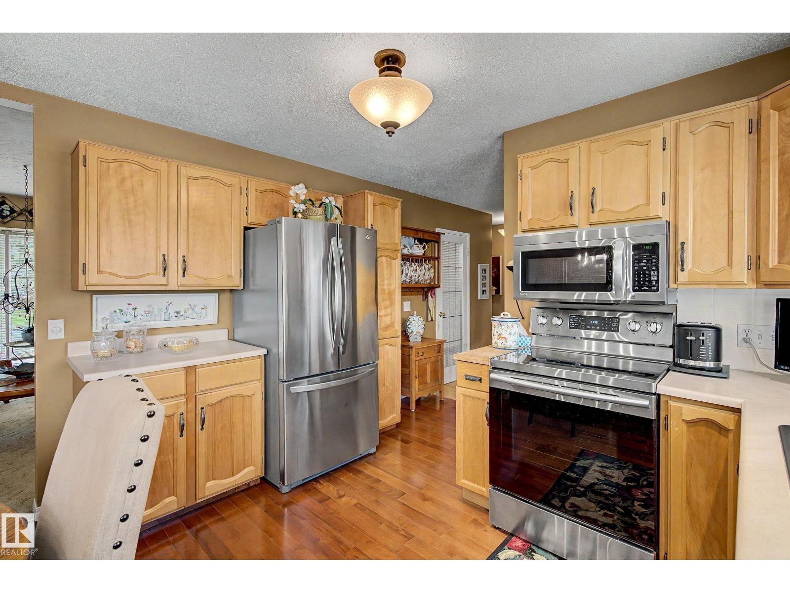 10715 50 ST NW - Image 15