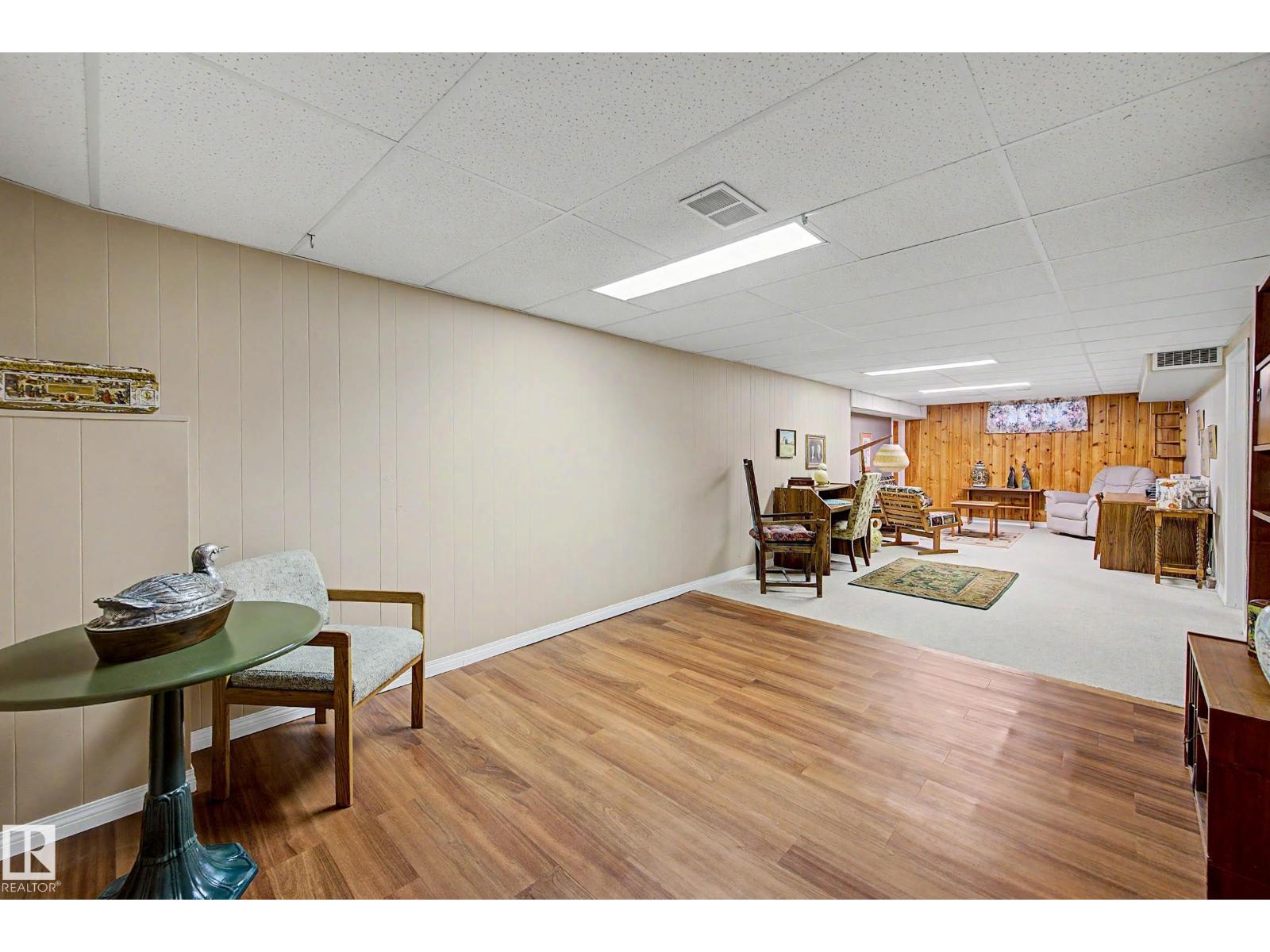 10715 50 ST NW - Image 28