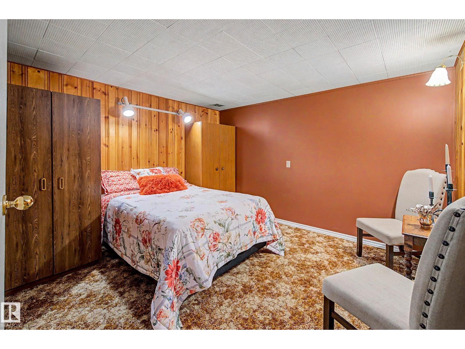 10715 50 ST NW - Image 33