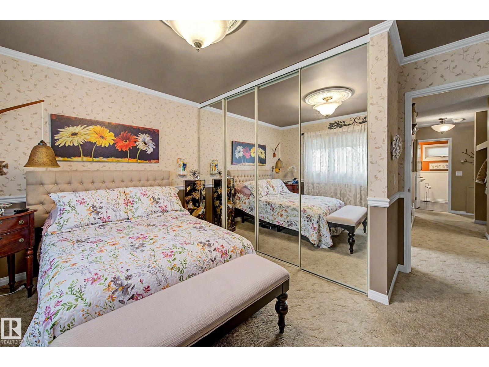 10715 50 ST NW - 20