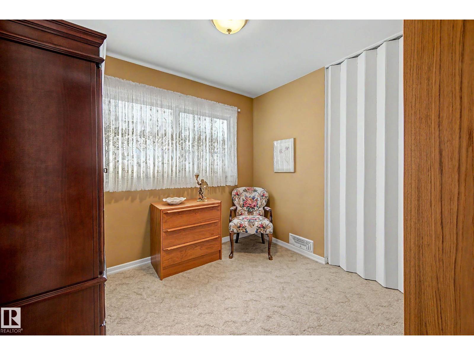 10715 50 ST NW - Image 21