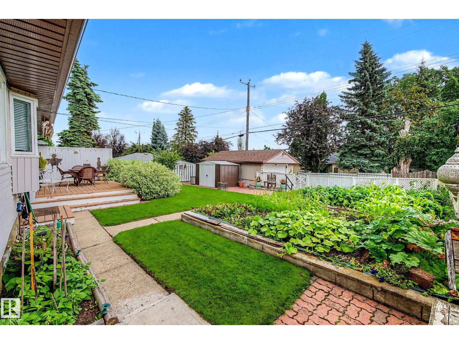 10715 50 ST NW - 41