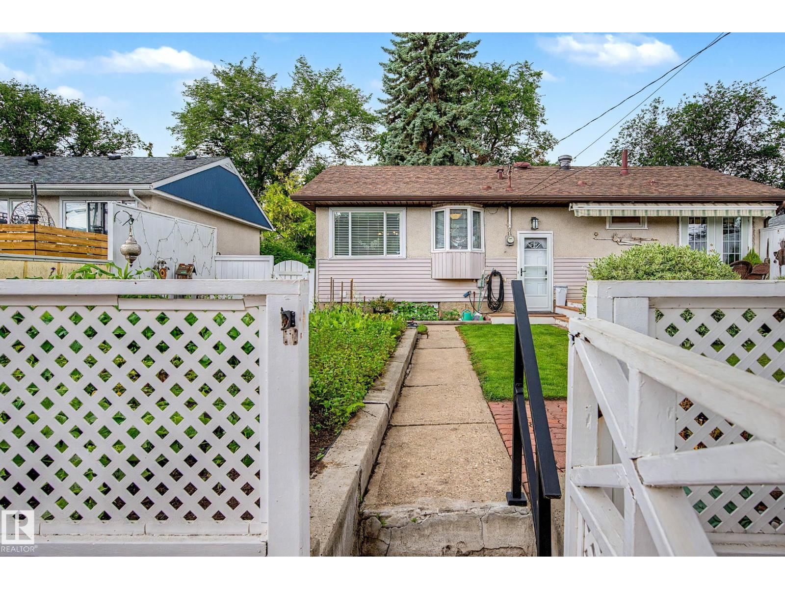 10715 50 ST NW - Image 55