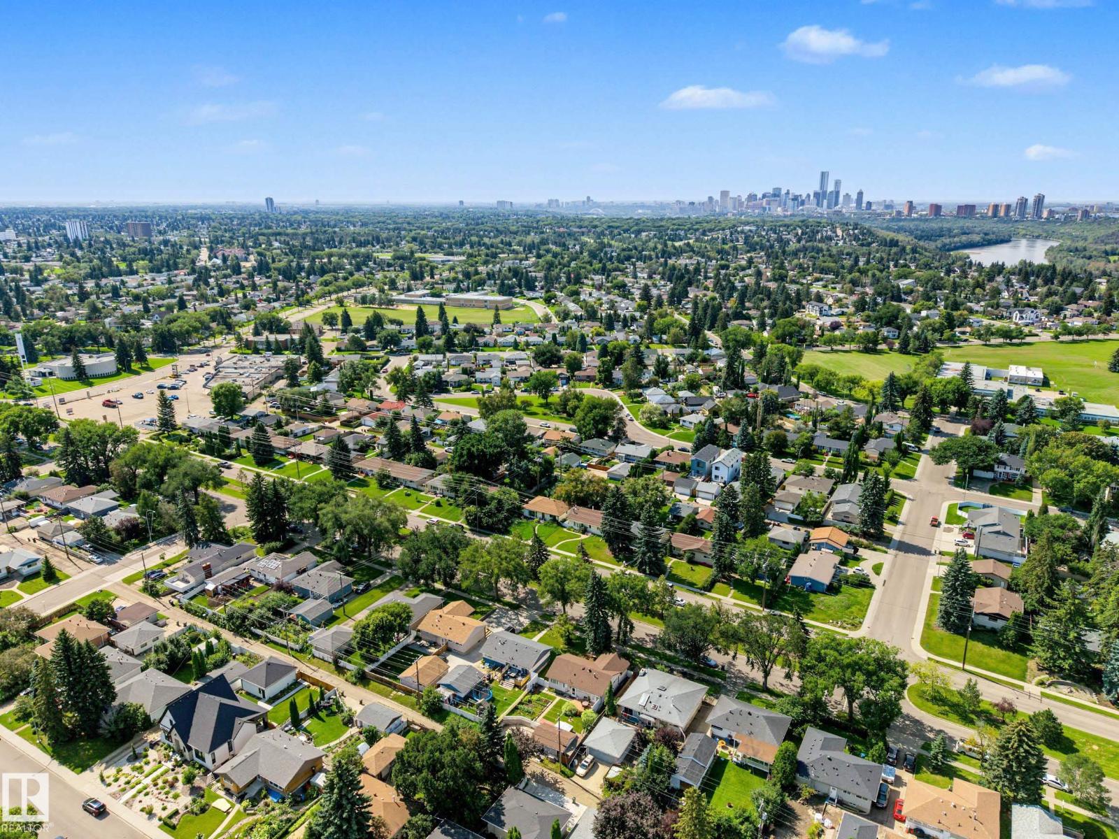 10715 50 ST NW - Image 63
