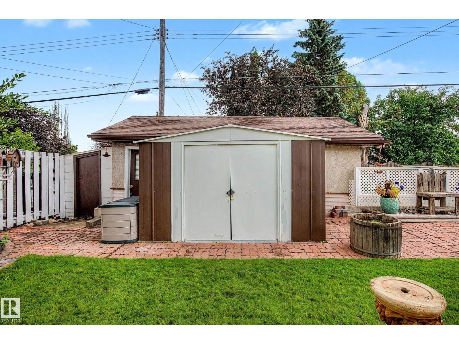 10715 50 ST NW - Image 49