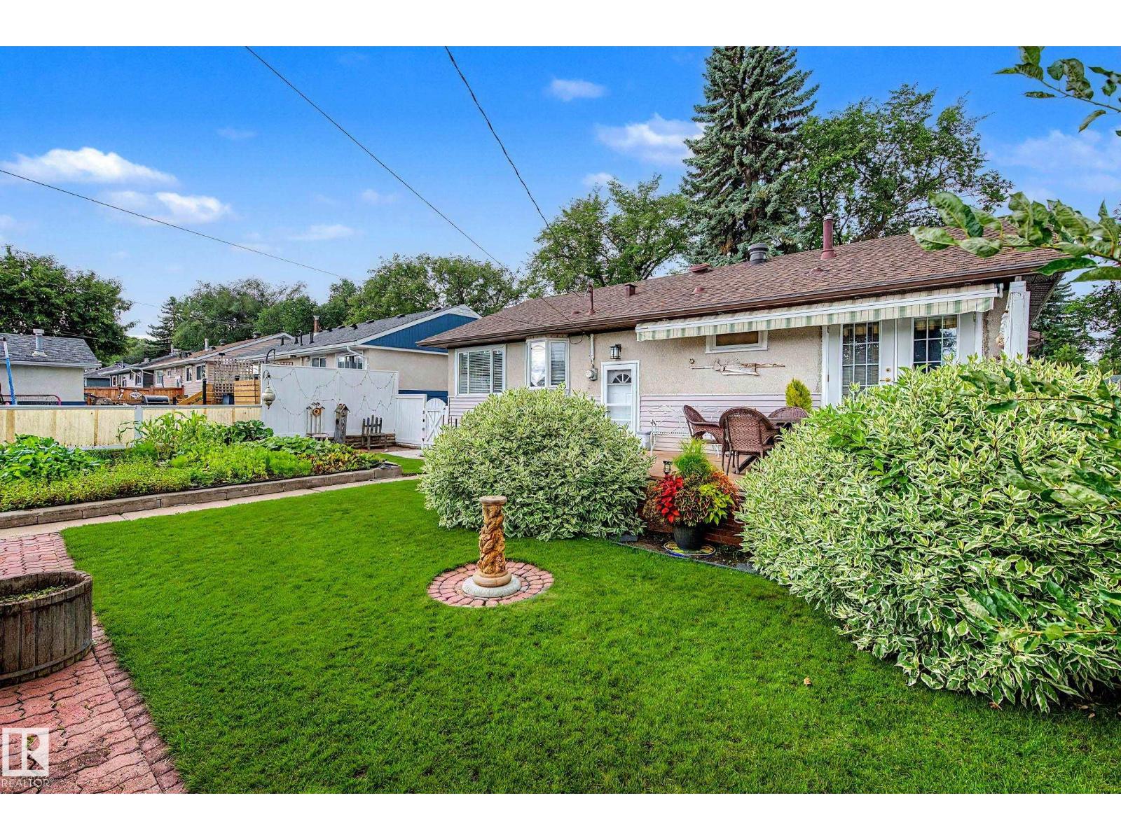 10715 50 ST NW - Image 50