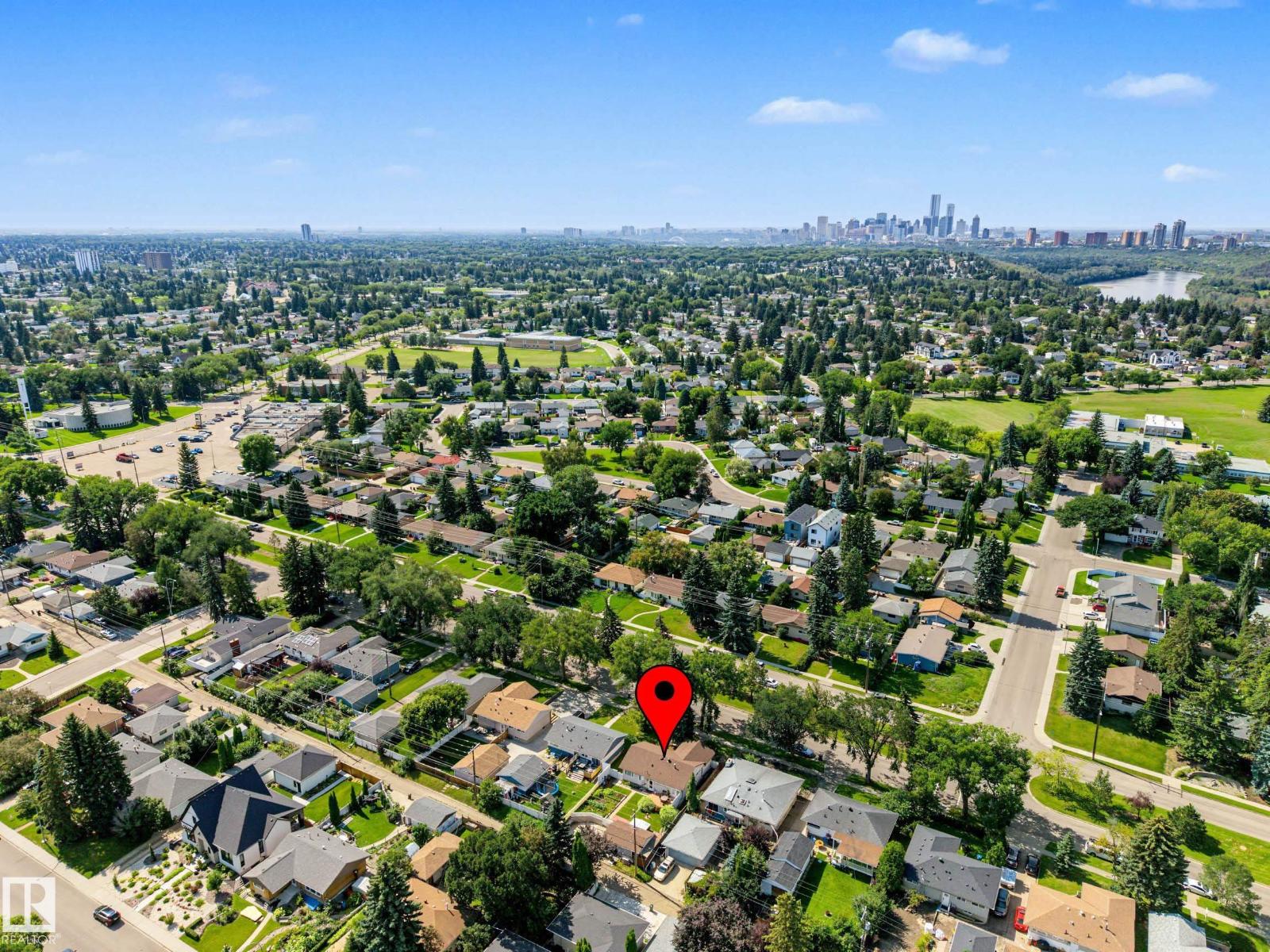 10715 50 ST NW - Image 64