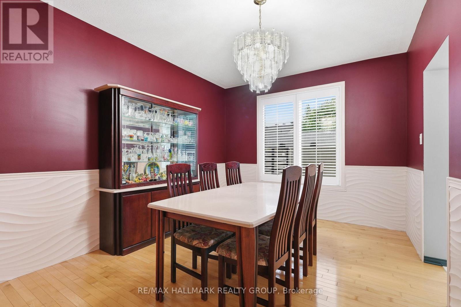 563 EVANGELINE STREET - Image 12