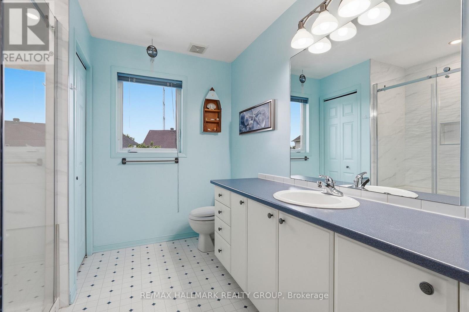 563 EVANGELINE STREET - Image 24
