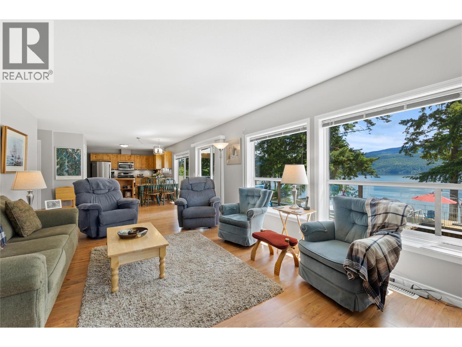 7832 Squilax-Anglemont Road - 8