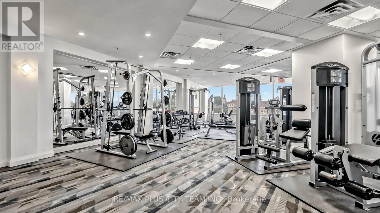 #5005 16 HARBOUR STREET - Image 32