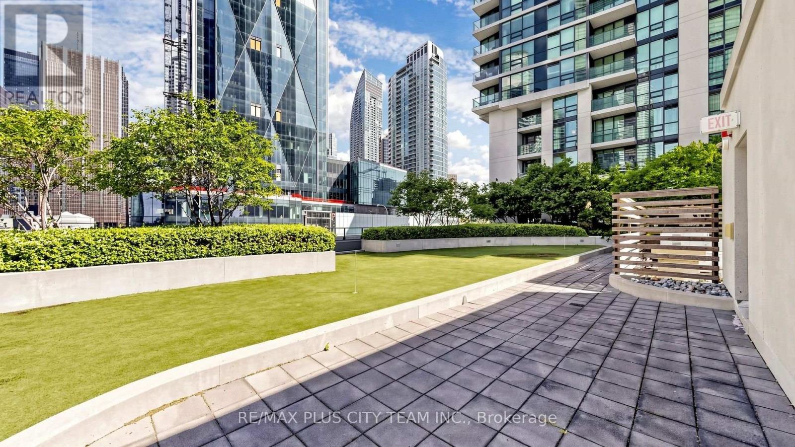 #5005 16 HARBOUR STREET - Image 42