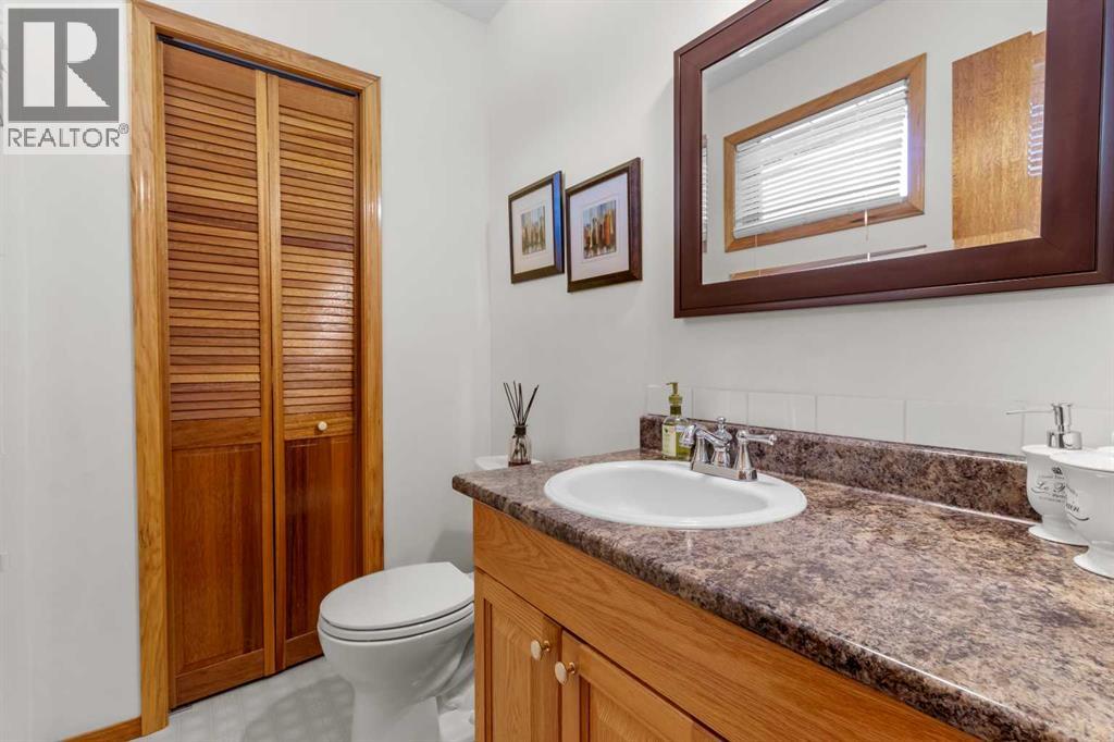 2100 25 Avenue - Image 14