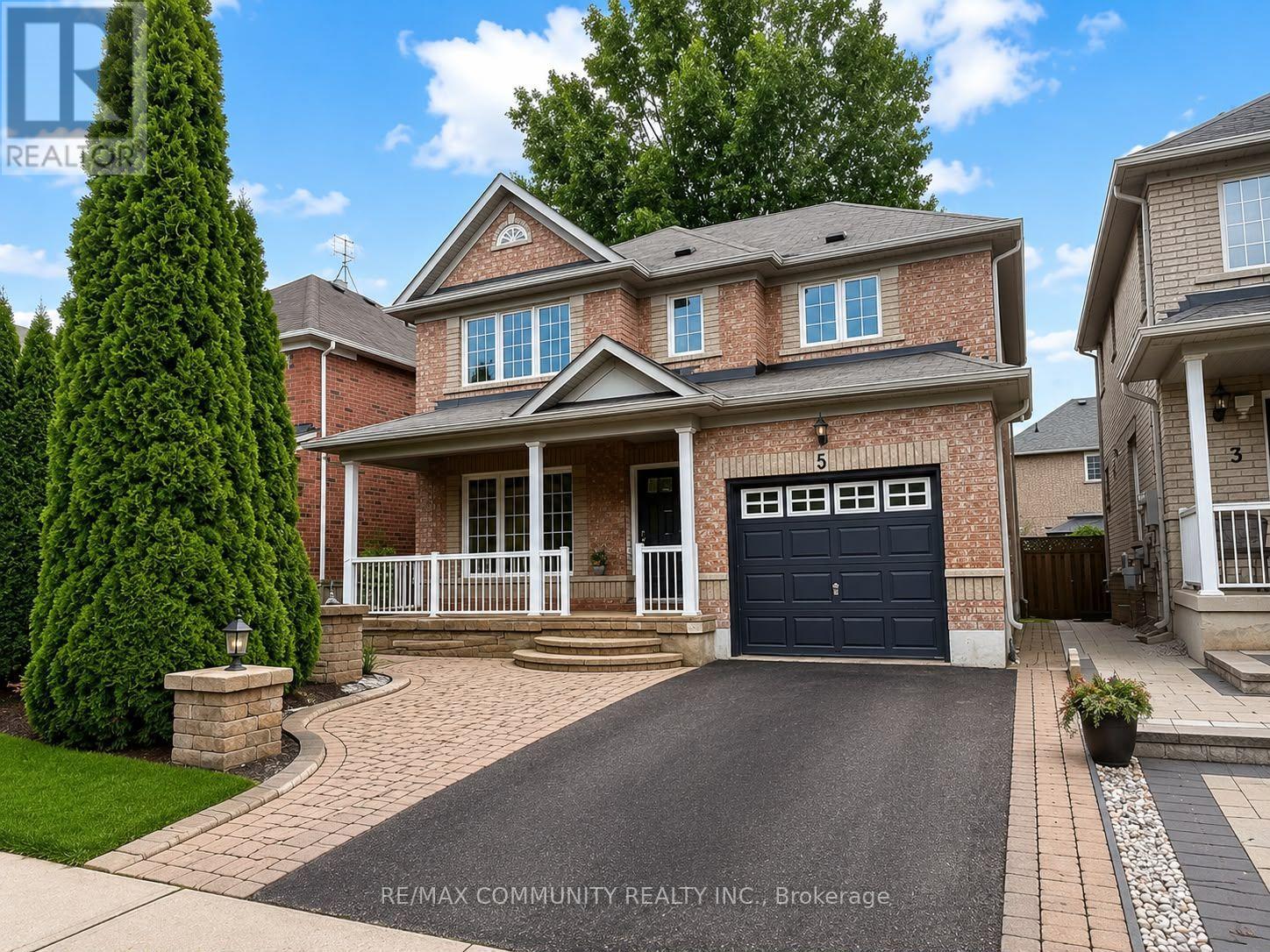 5 CANOE CRESCENT - 2