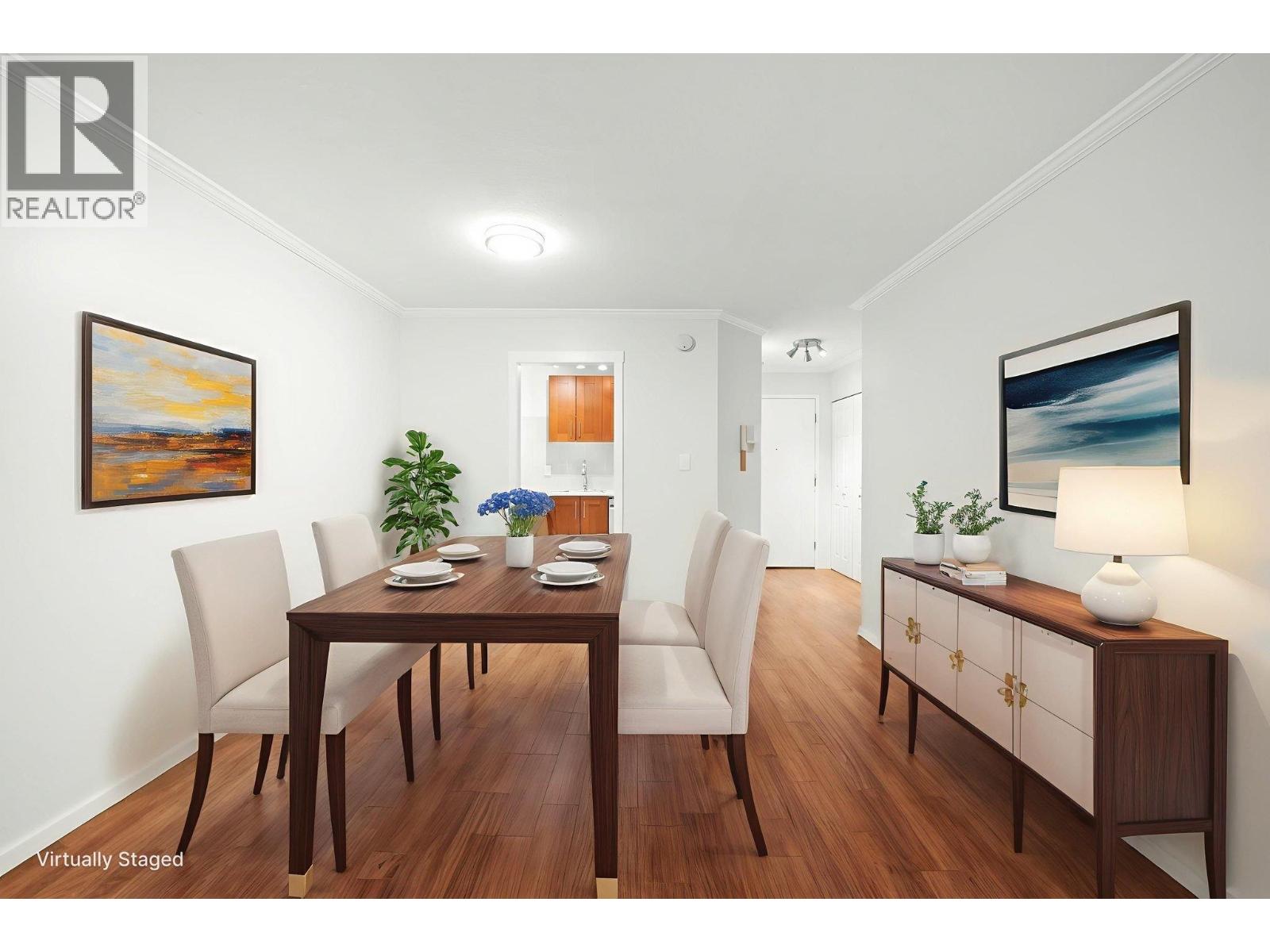 213 436 SEVENTH STREET, New Westminster