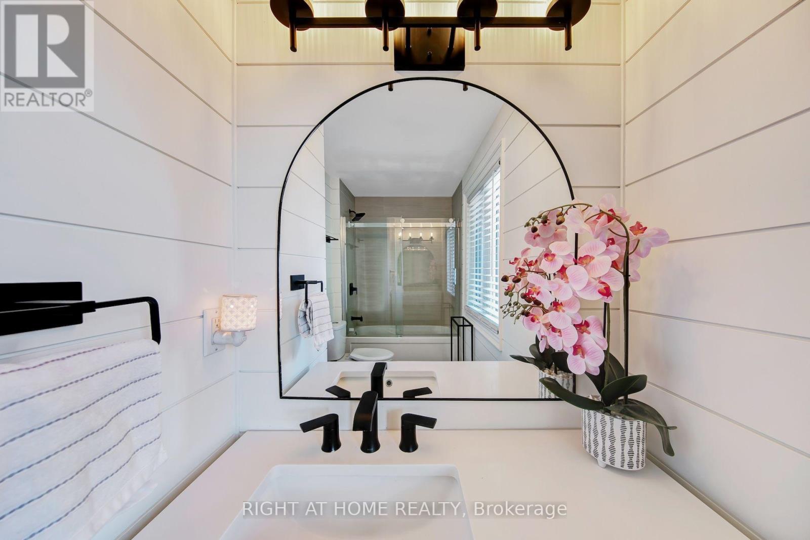 71 SOUTH BALSAM STREET - 31
