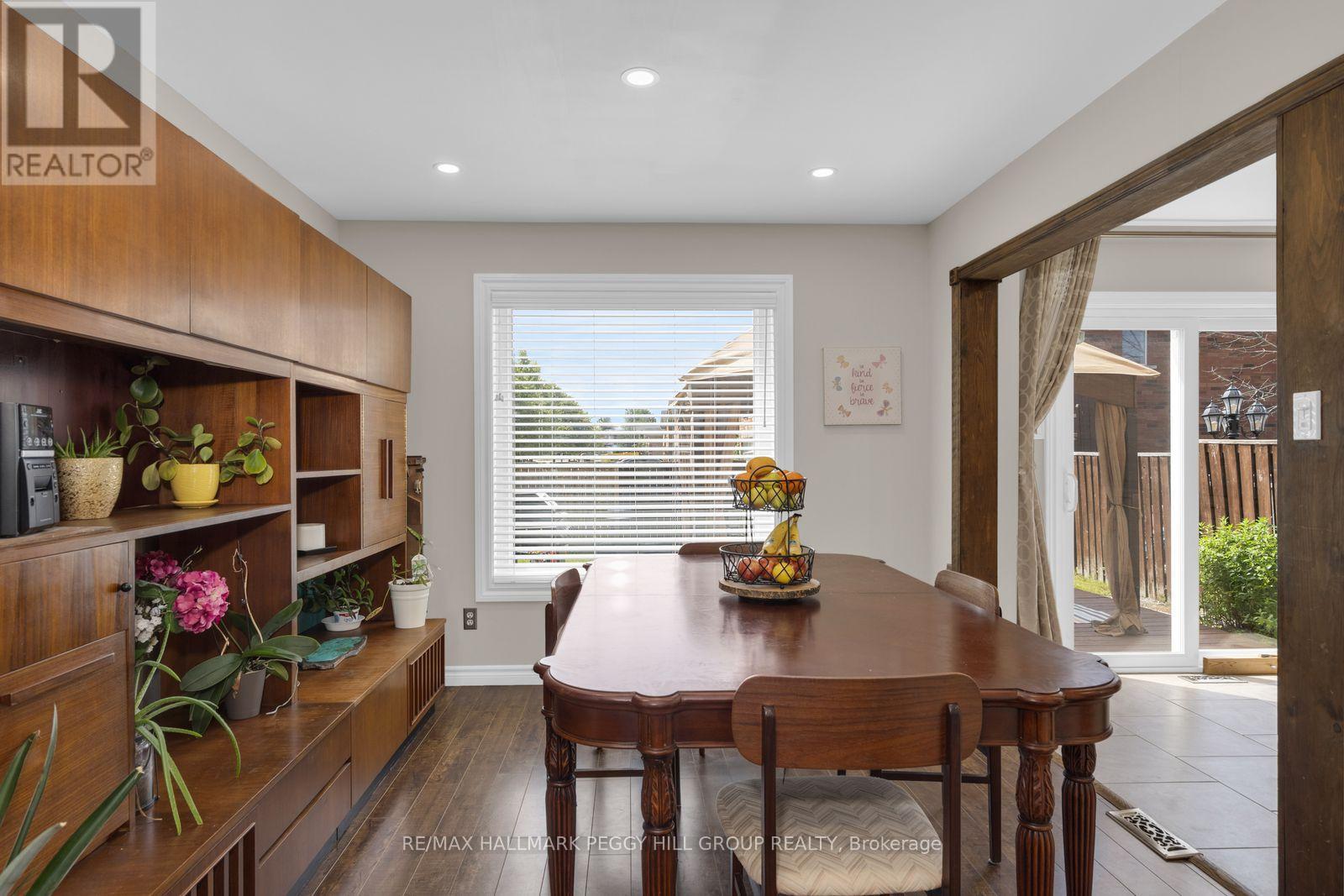 35 VICTORWAY DRIVE - 5