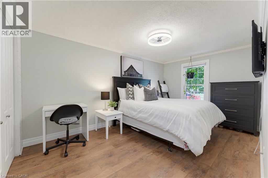 431 WEST ACRES Drive - Image 15