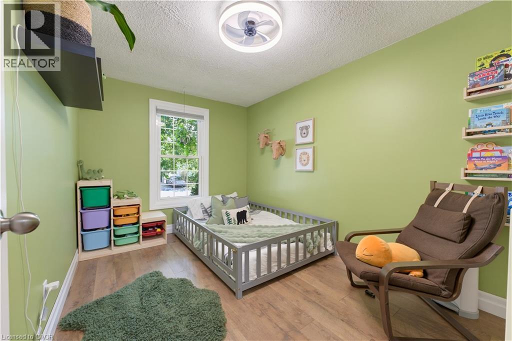 431 WEST ACRES Drive - 17
