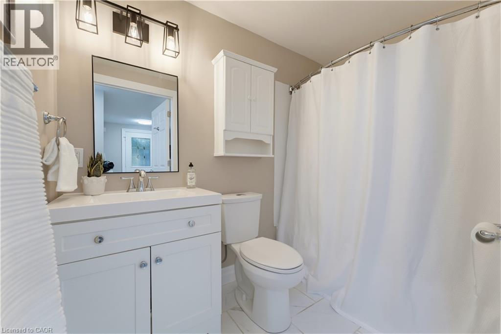 431 WEST ACRES Drive - Image 18