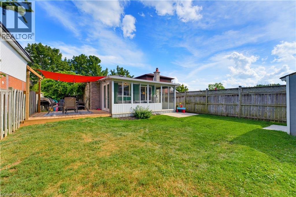 431 WEST ACRES Drive - 28
