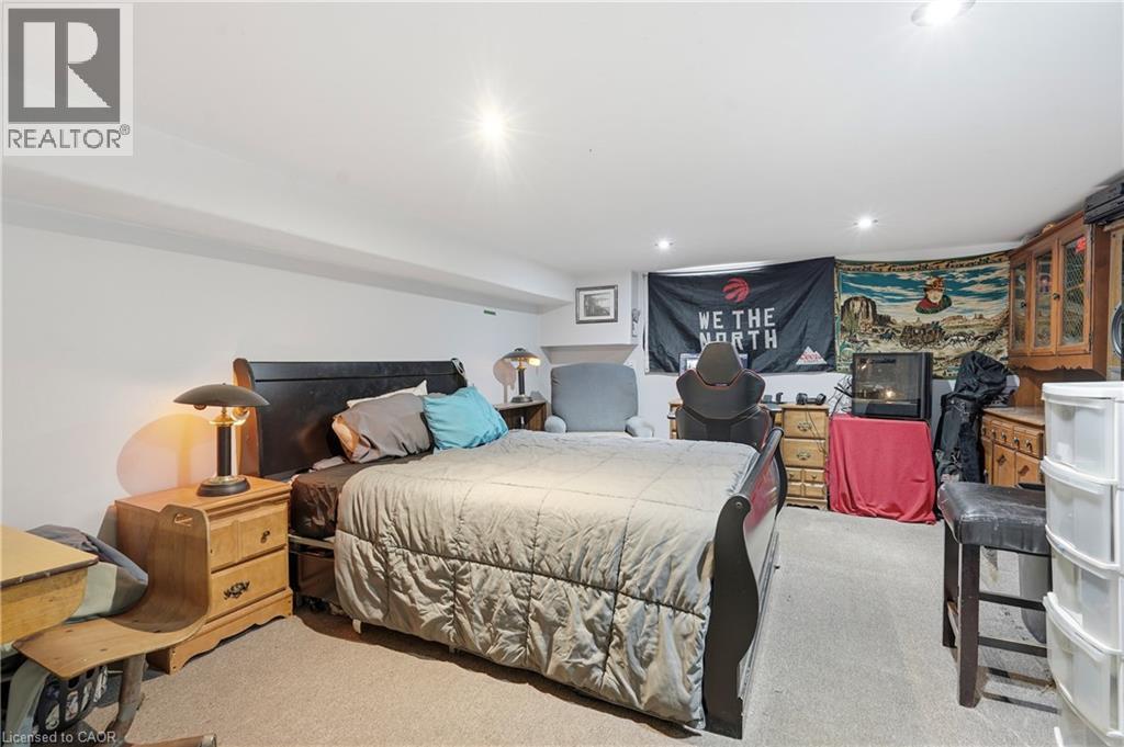 13 PRESTWICK Avenue - 12