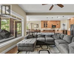 1601 Tower Ranch Boulevard, Kelowna, BC V1P1P9 Photo 20