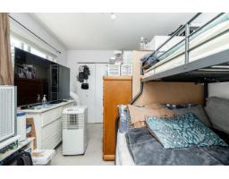 9667 155 Street, Surrey, BC V3R7Y9 Photo 16