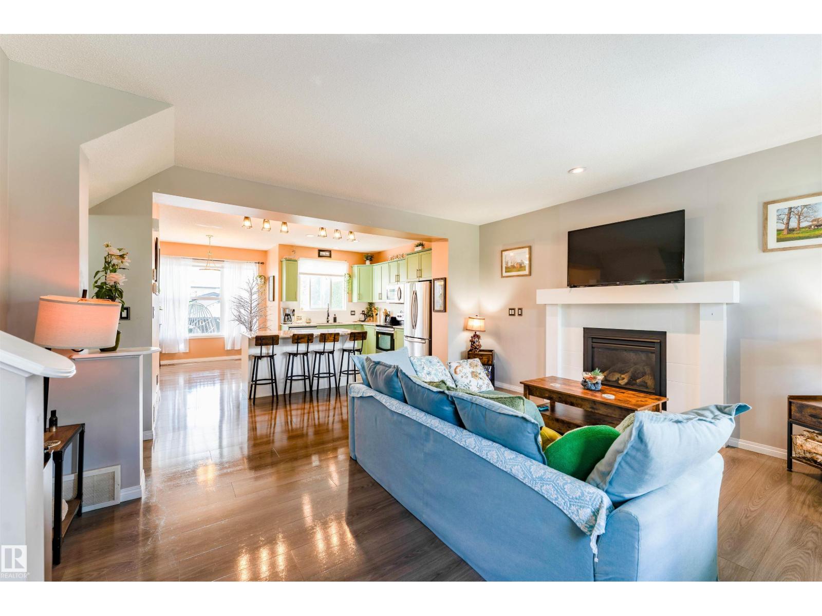 725 SECORD BV NW - 2