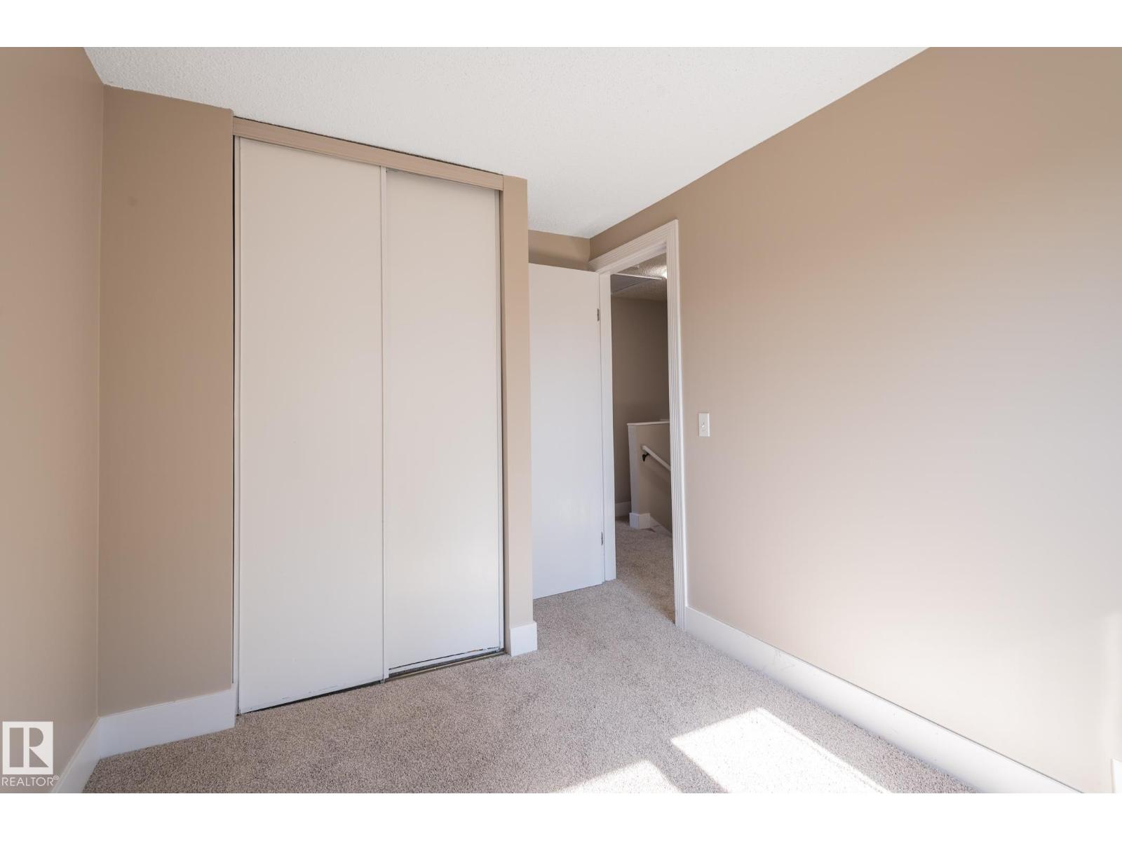 #34 14511 52 ST NW - 38