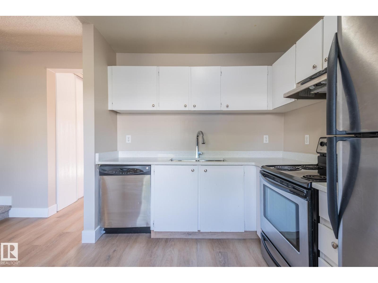 #34 14511 52 ST NW - 12