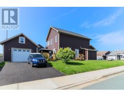 1 Kenai Crescent thumbnail 15