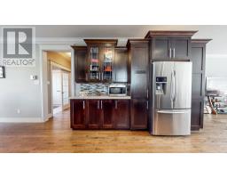 1 Kenai Crescent thumbnail 20
