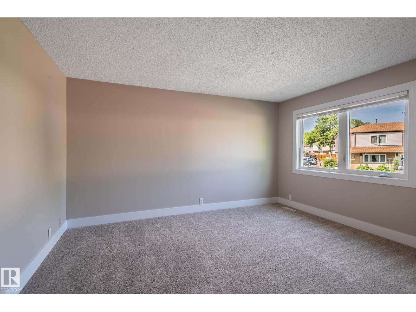 #34 14511 52 ST NW - Image 30