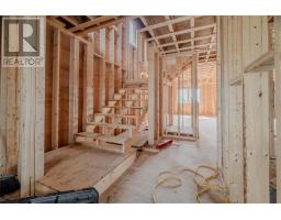 204 St Thomas Line thumbnail 4