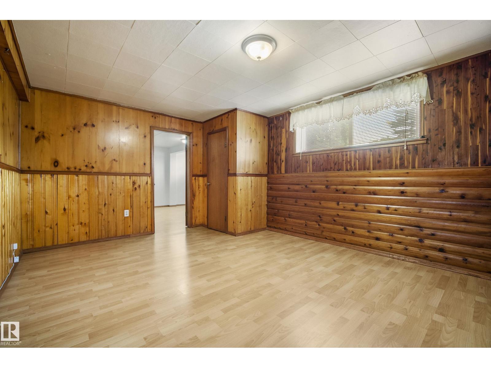 10426 79 ST NW - 48
