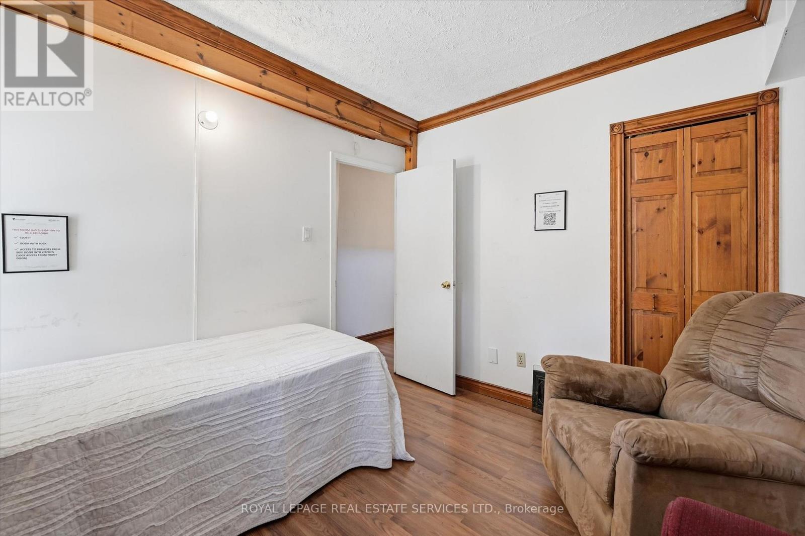 70 WARD AVENUE - 5