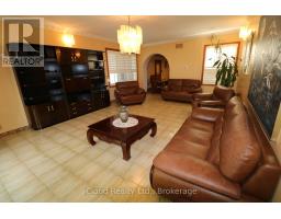 9 Benalto Road, Toronto, ON M6A2R7 Photo 17